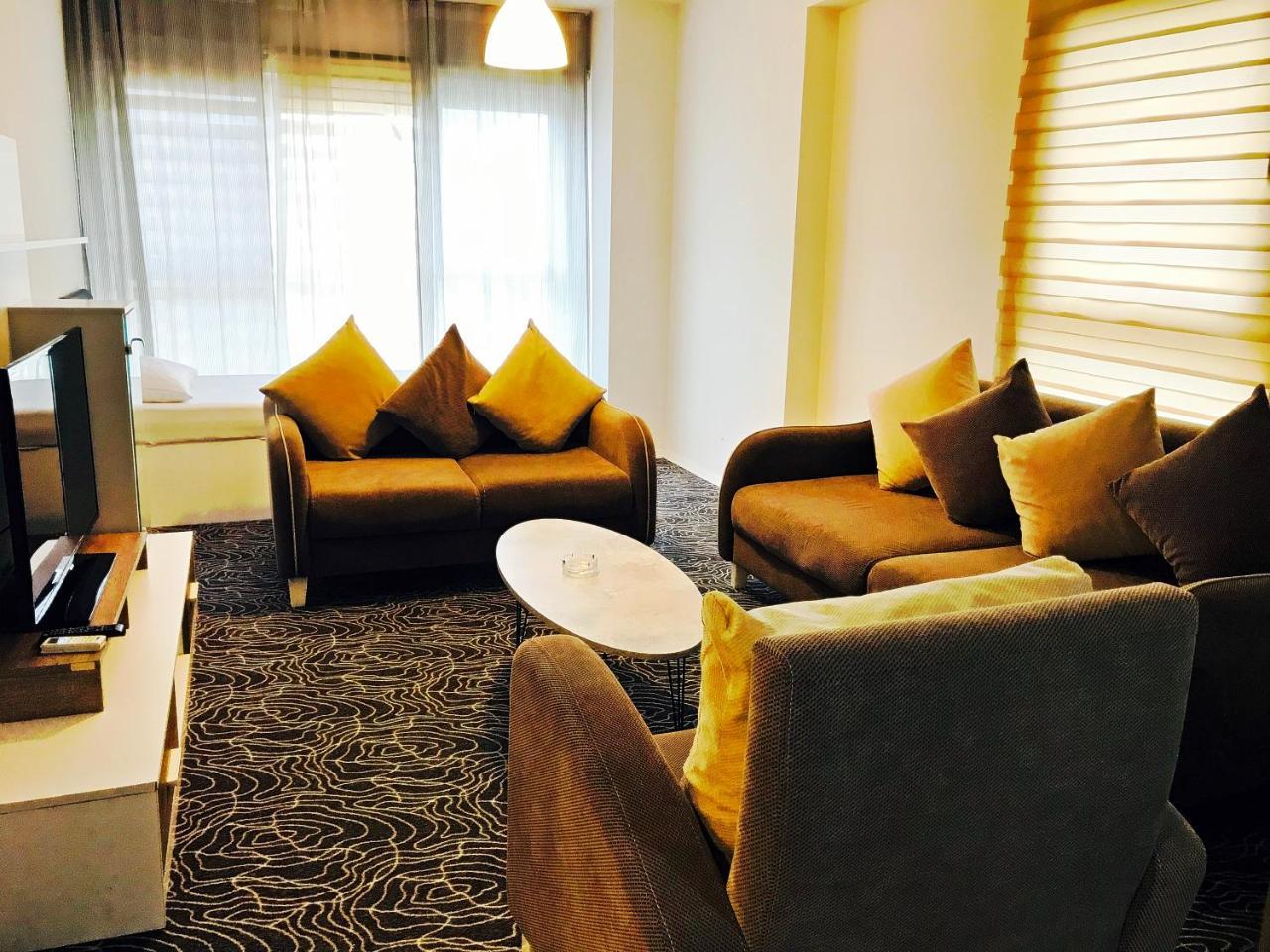 Merze Suite Konaklama Estambul Exterior foto